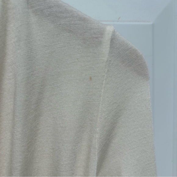 Banana Republic wrap top - Picture 3 of 6